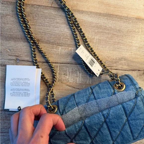Coach Denim Quilted Shoulder Bag with Gold Chain - Picture 4 of 6
